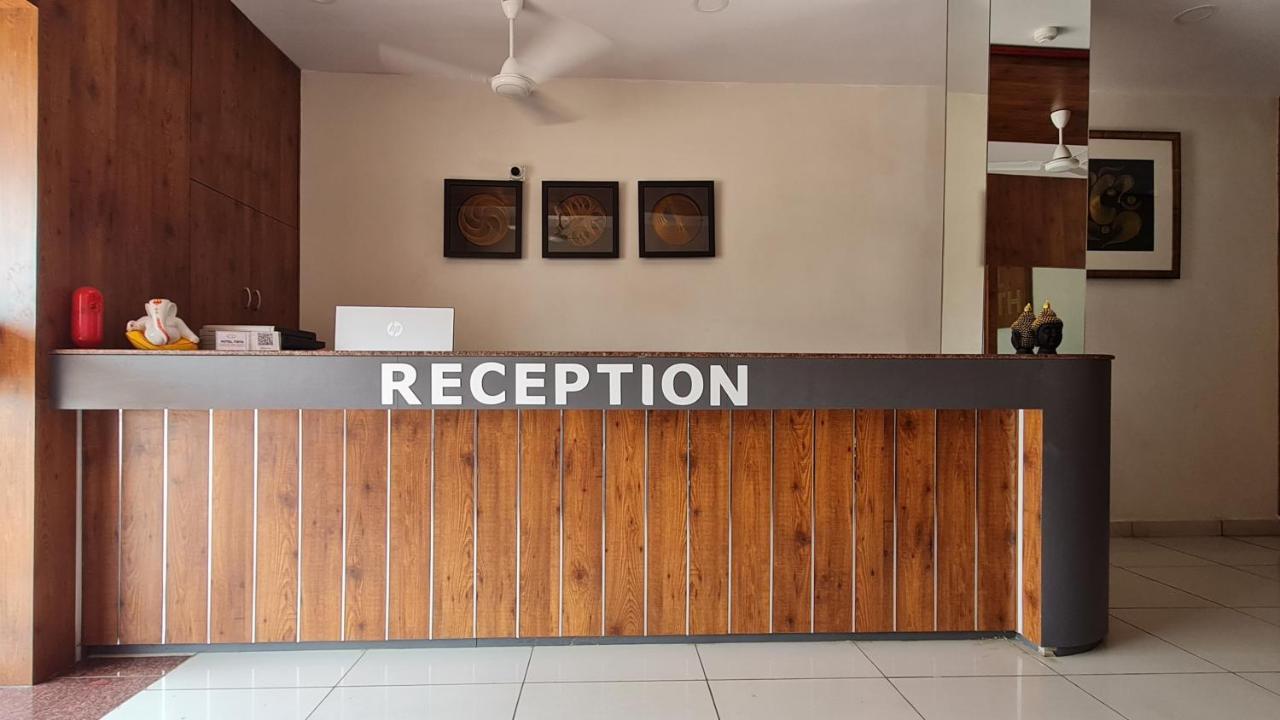 Hotel Tirth Ankleshwar Extérieur photo